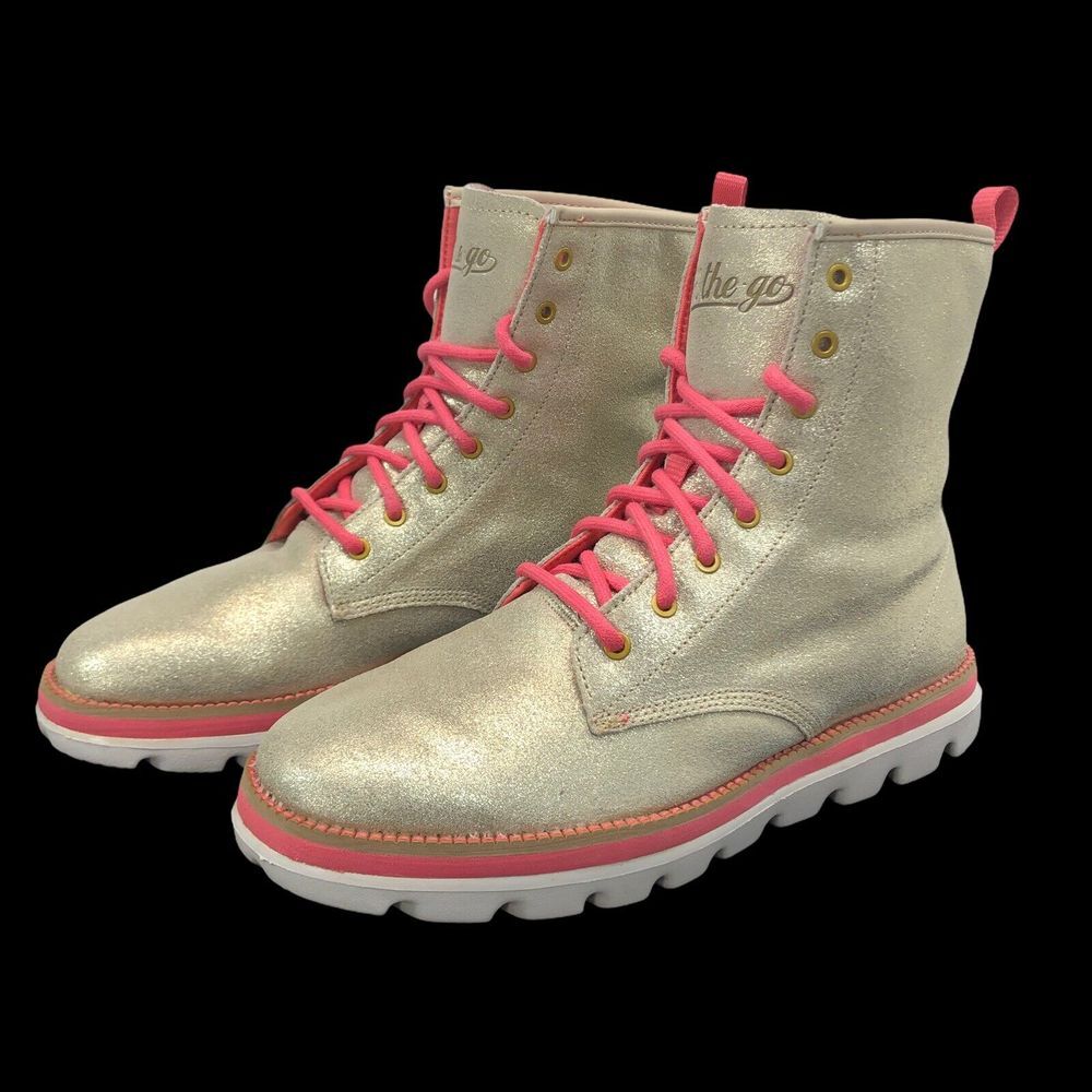 Skechers On-The-Go Edge Lightweight Combat‎ Boots Women's Size 7 Gold 13671